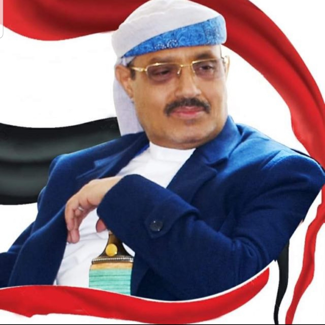عضو السياسي الاعلى الفريق سلطان السامعي يعزي النائب حسن سود هفج بوفاة شقيقه