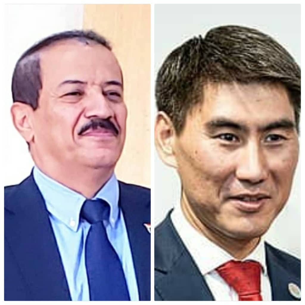 وزير الخارجية يهنئ نظيره وزير خارجية قيرغيزستان باليوم الوطني لبلاده.